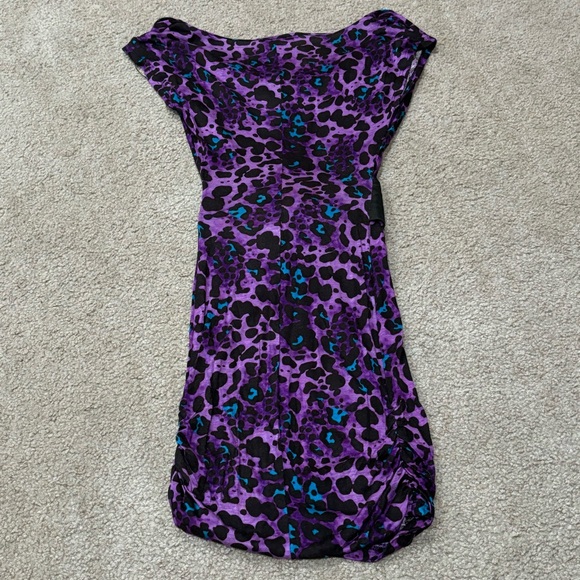 WET SEAL NWT Women’s Cheetah Print Bodycon Dress w/ Belt - purple, size XS - Picture 3 of 5